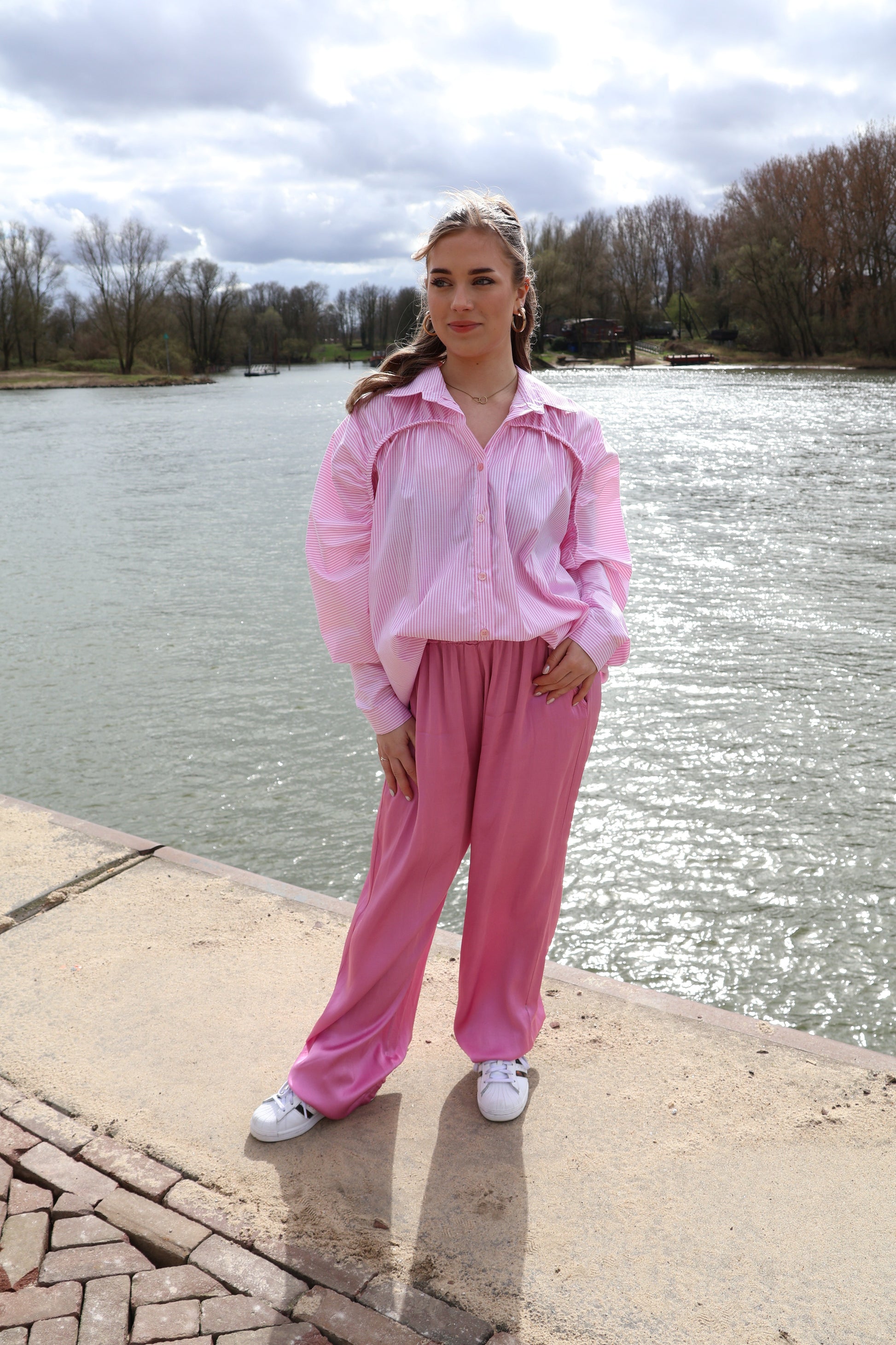 Wijde zijde broek dames roze