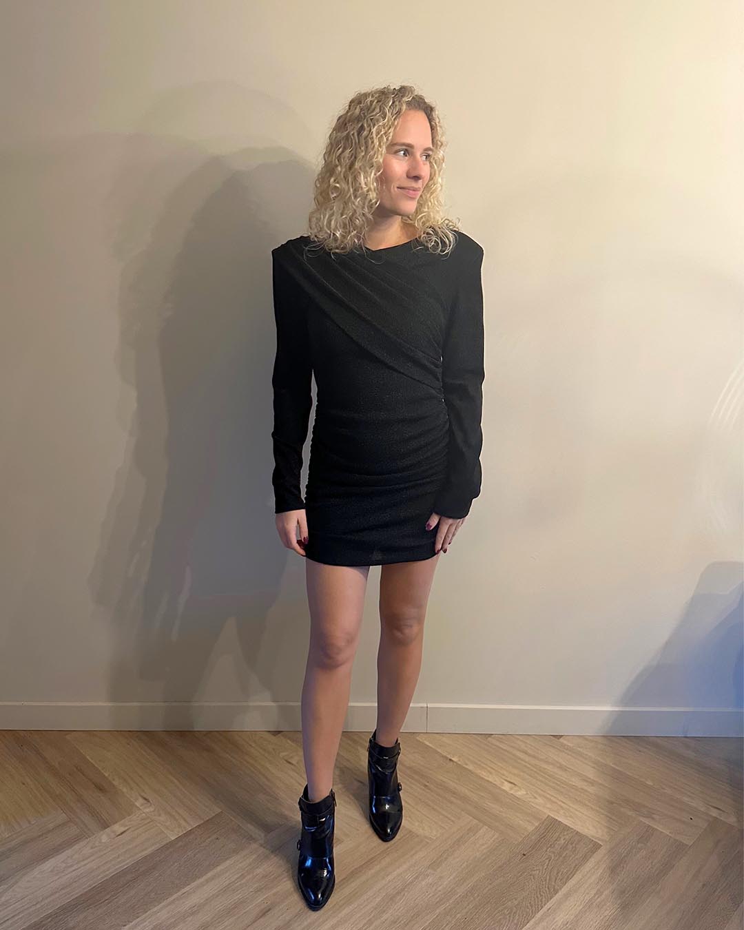 Zwart jurkje glitter