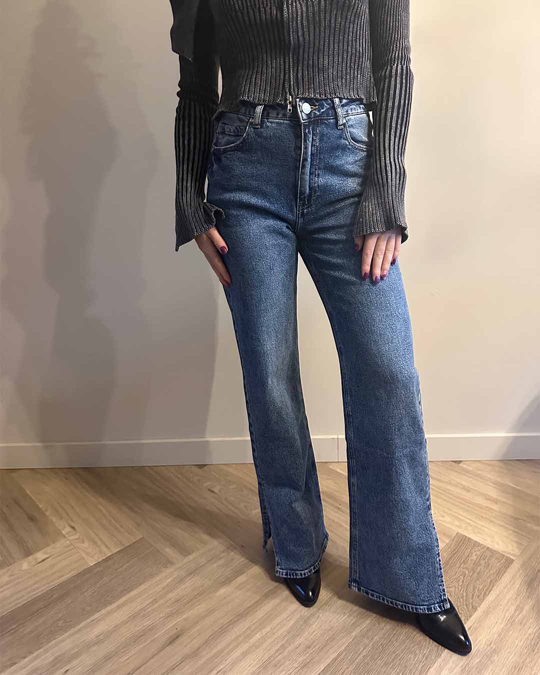 Wijd uitlopende spijkerbroek